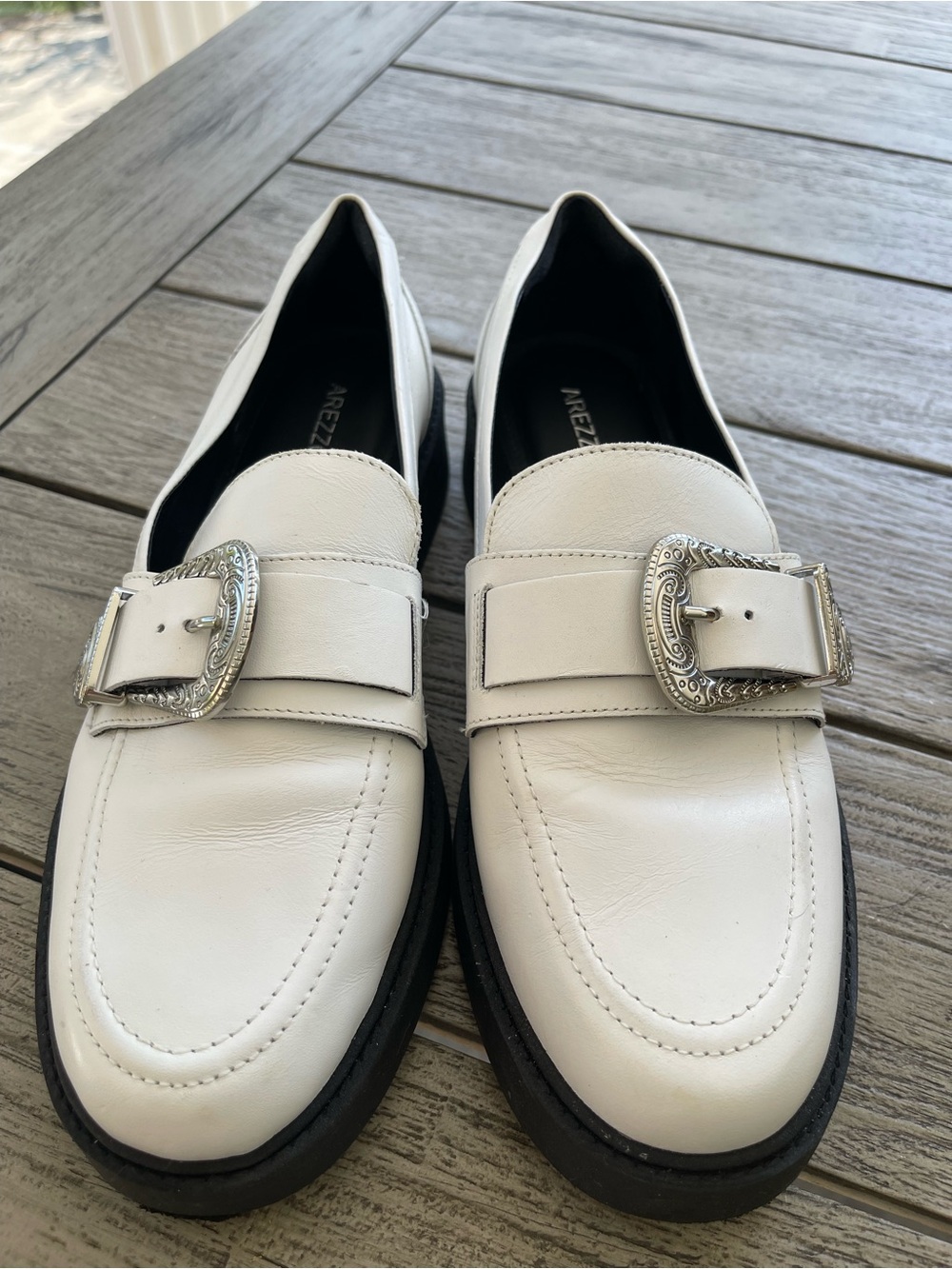 Arezzo Western Buckle White Leather Loafers Womens Size 10 US 40 BR